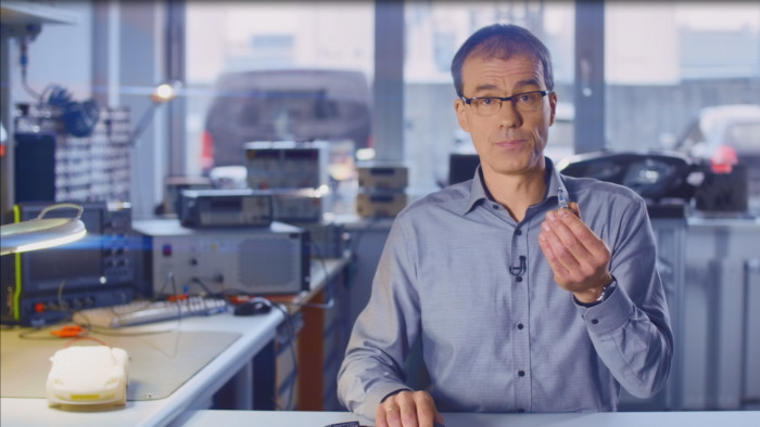 Những th&aacute;ch thức về điện khi n&acirc;ng cấp đ&egrave;n LED